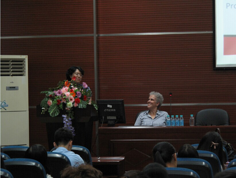 201302543yiq